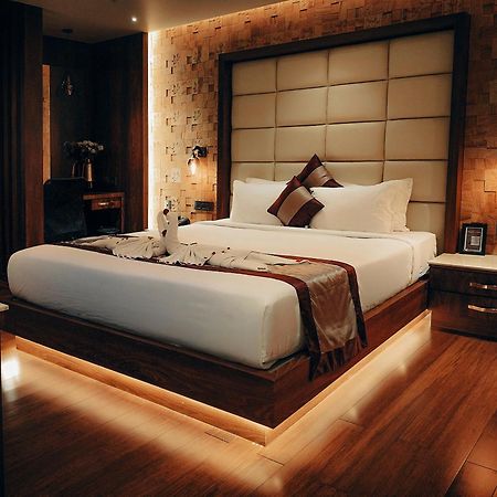 Hotel Retrieve Health & Wellness Kochi Esterno foto