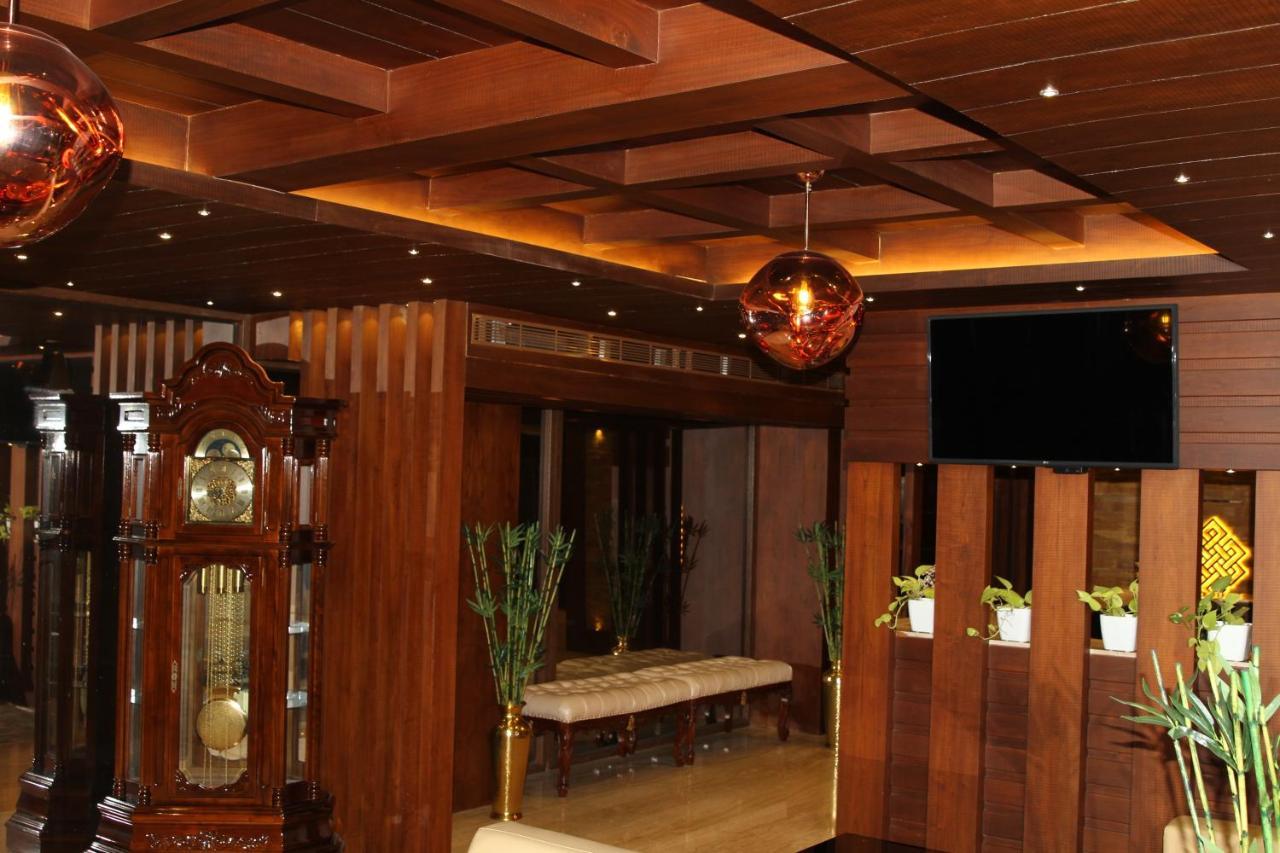 Hotel Retrieve Health & Wellness Kochi Esterno foto